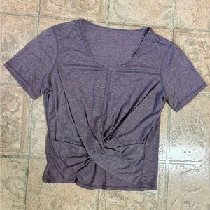 Lululemon top